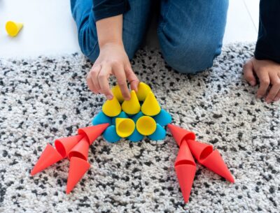 Oppi-Piks-Jeu-Creatif-de-Construction-Kit-cones-48-Pieces-modele