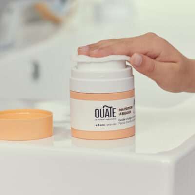 Ouate-Ma-Potions-a-Bisous-Soins-peau-Enfant-pot-utilisation