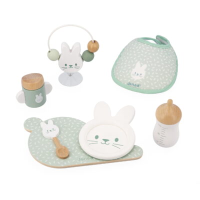 janod-set-accessoires-pour-poupon-contenu