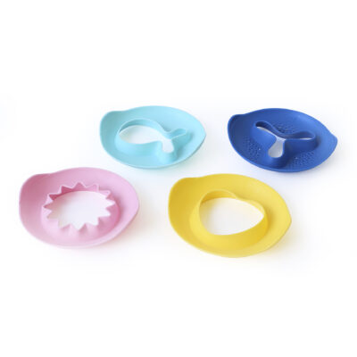 quut-jeu-de-bain-jeu-de-plage-moule-forme-coeur-etoile-soleil-poisson-magic-shapers-autre-couleur