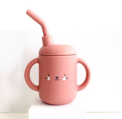 verre-a-paille-apprentissage-pour-bebe-couleur-rose-les-petits-citrons-chez-oh-papillou